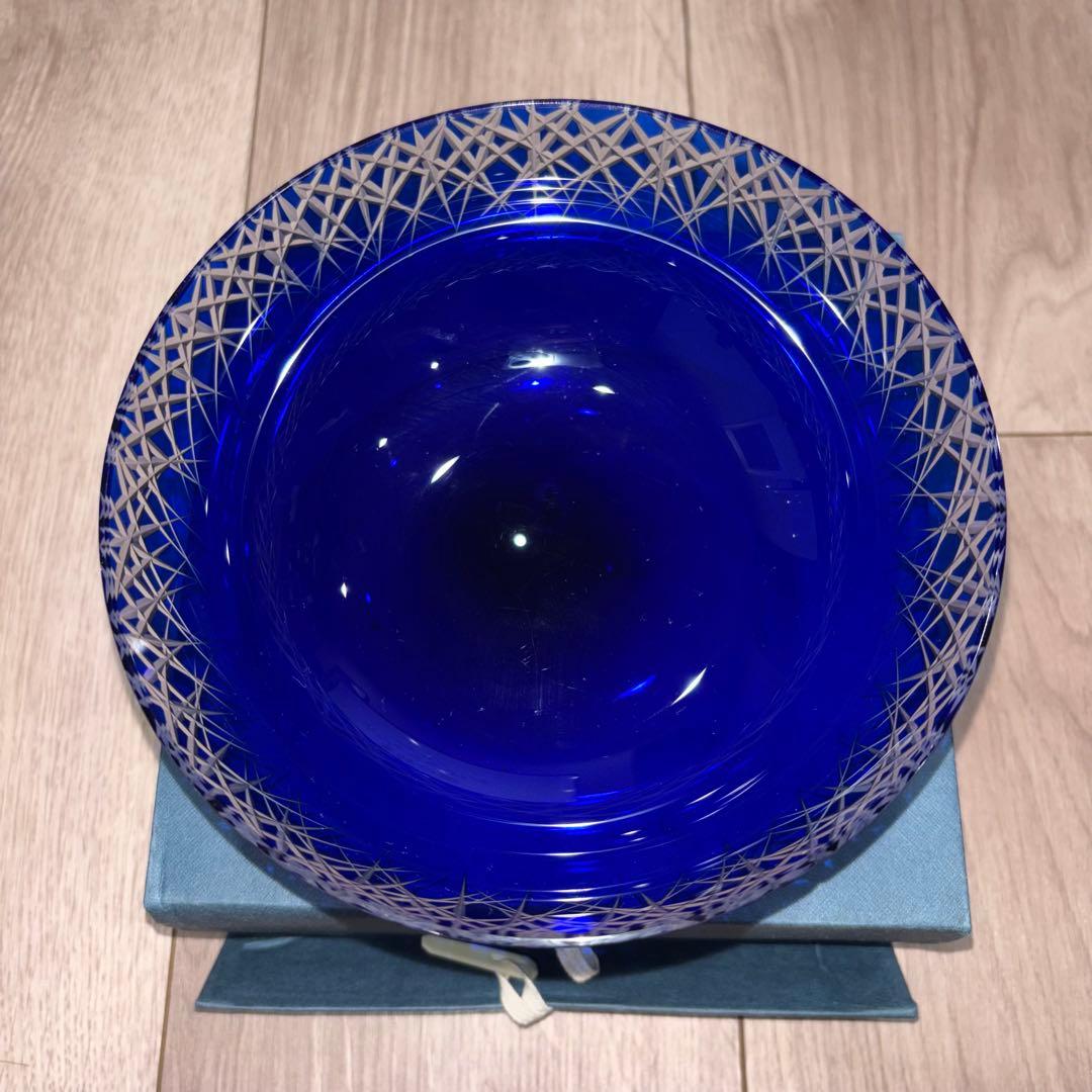 河上恭一郎作　青色被せ 切子 ガラス 16cm