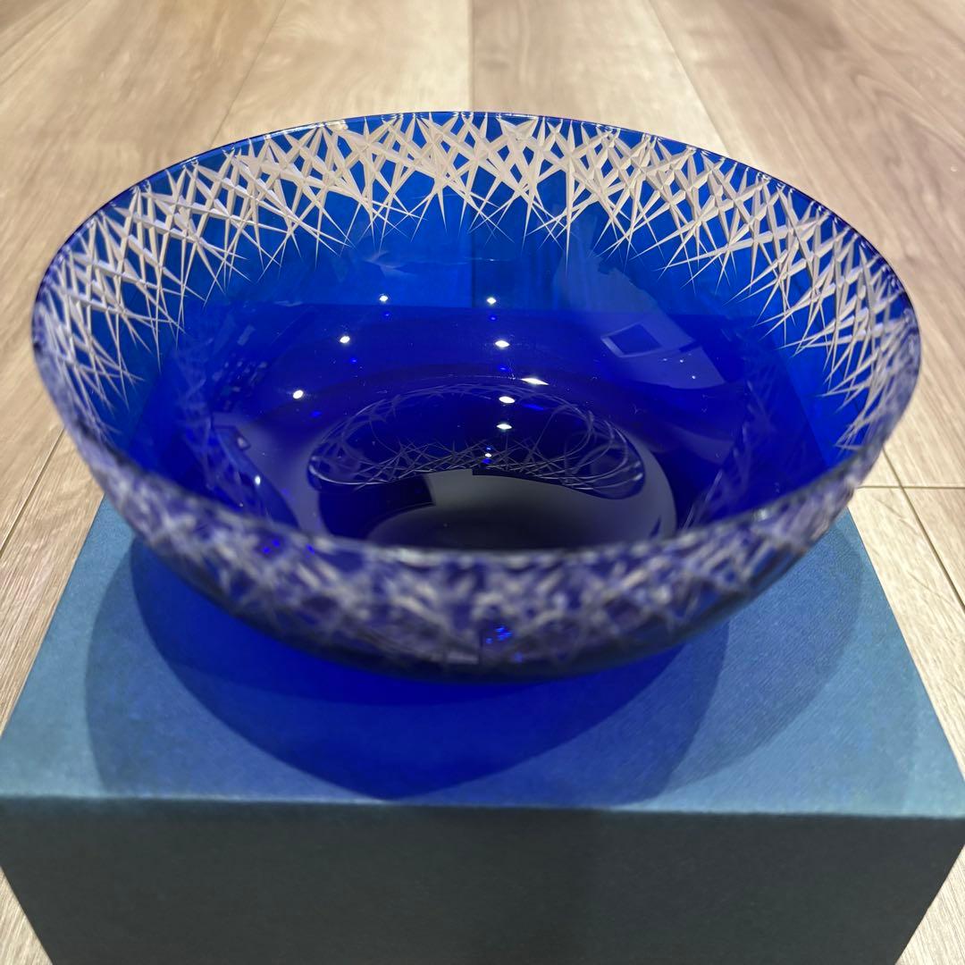 河上恭一郎作　青色被せ 切子 ガラス 16cm