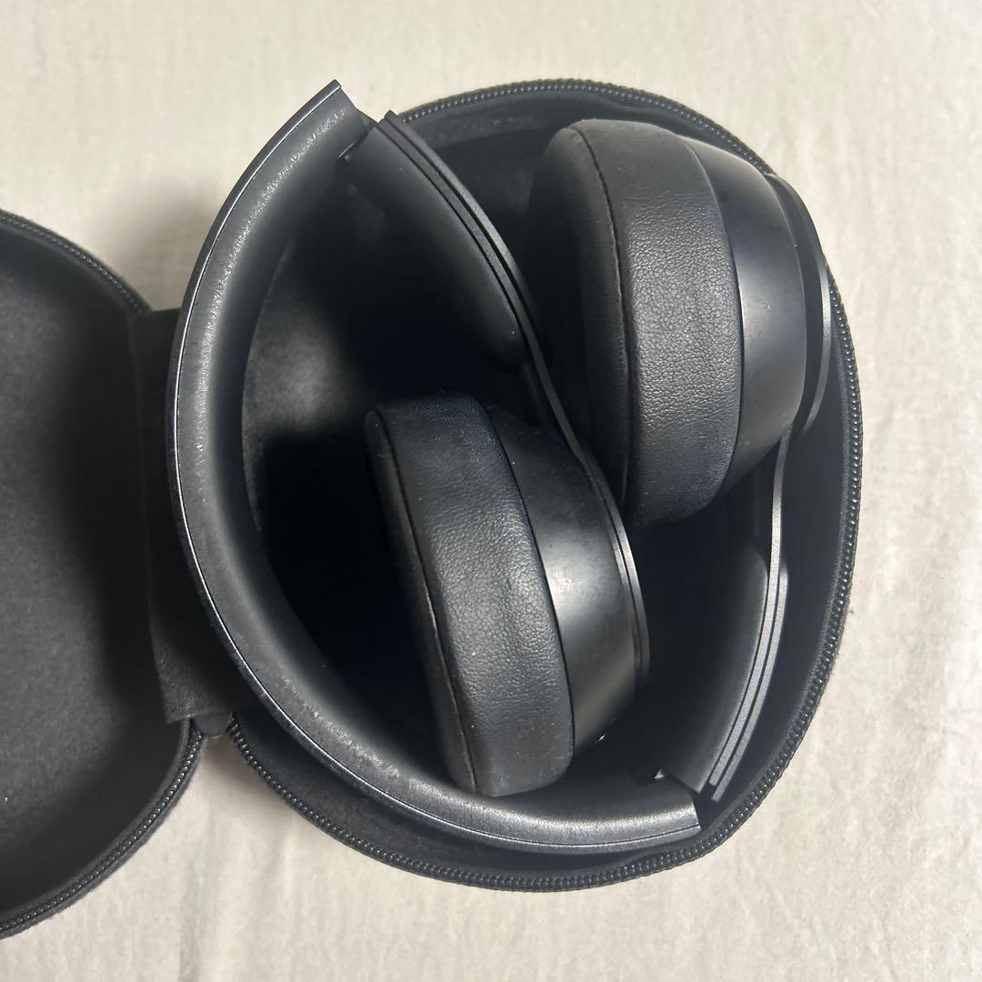 Beats SOLO PRO ワイヤレスヘッドホン ブラック　ヘッドホン