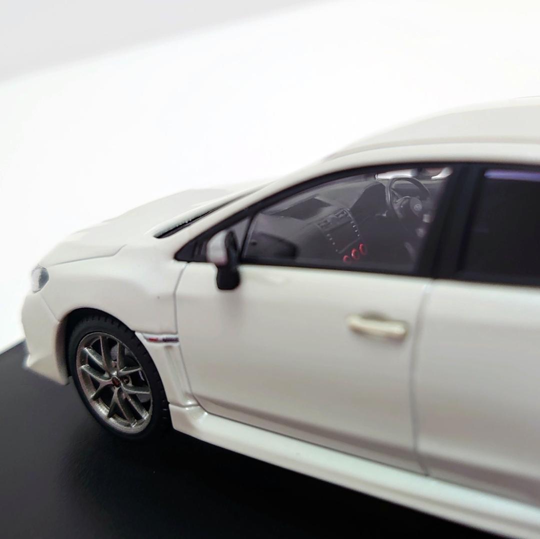 《未使用》　EBBRO　スバル　WRX　STI　2014　ミニカー　SUBARU