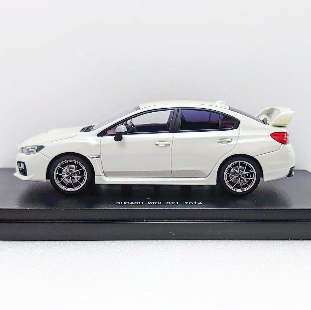 《未使用》　EBBRO　スバル　WRX　STI　2014　ミニカー　SUBARU