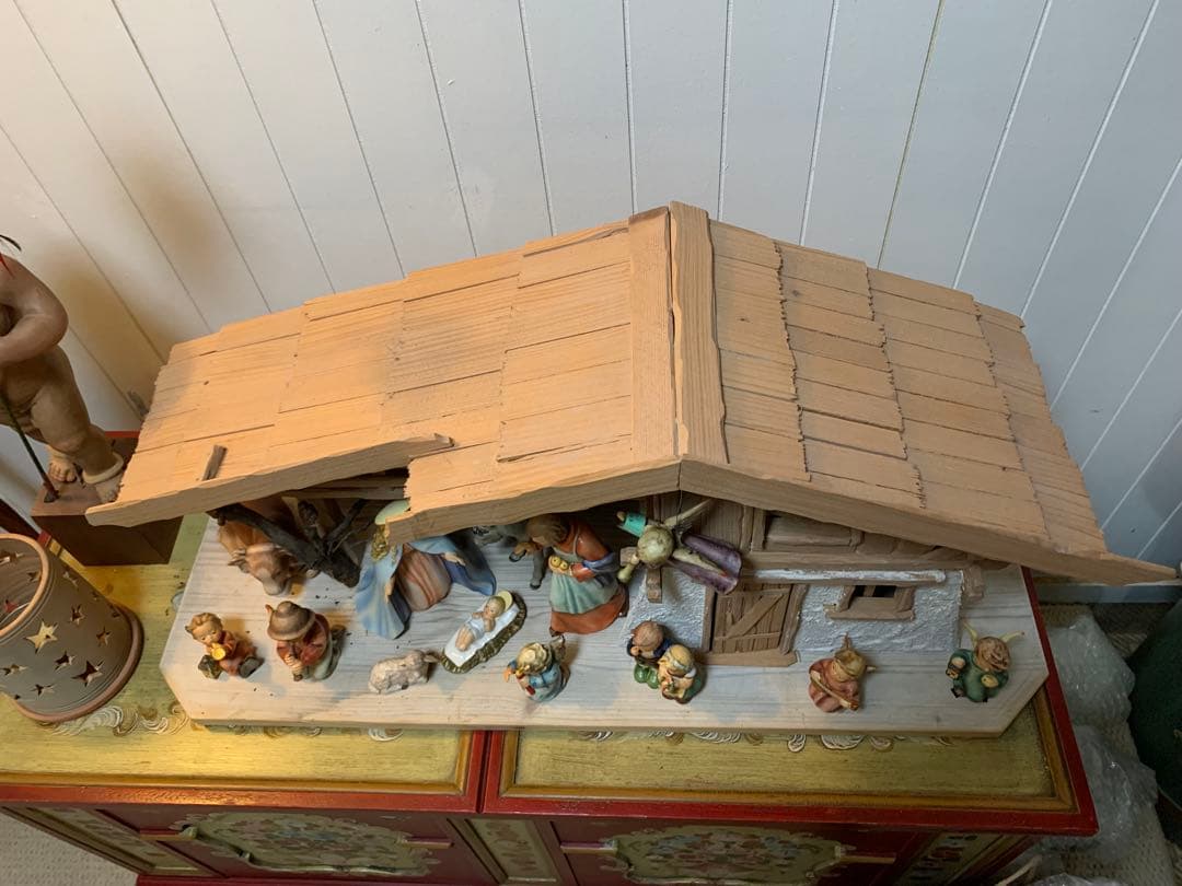 ゲーベル人形　レアな完全コンプリートフンメル人形ビンテージのキリスト降誕セット！