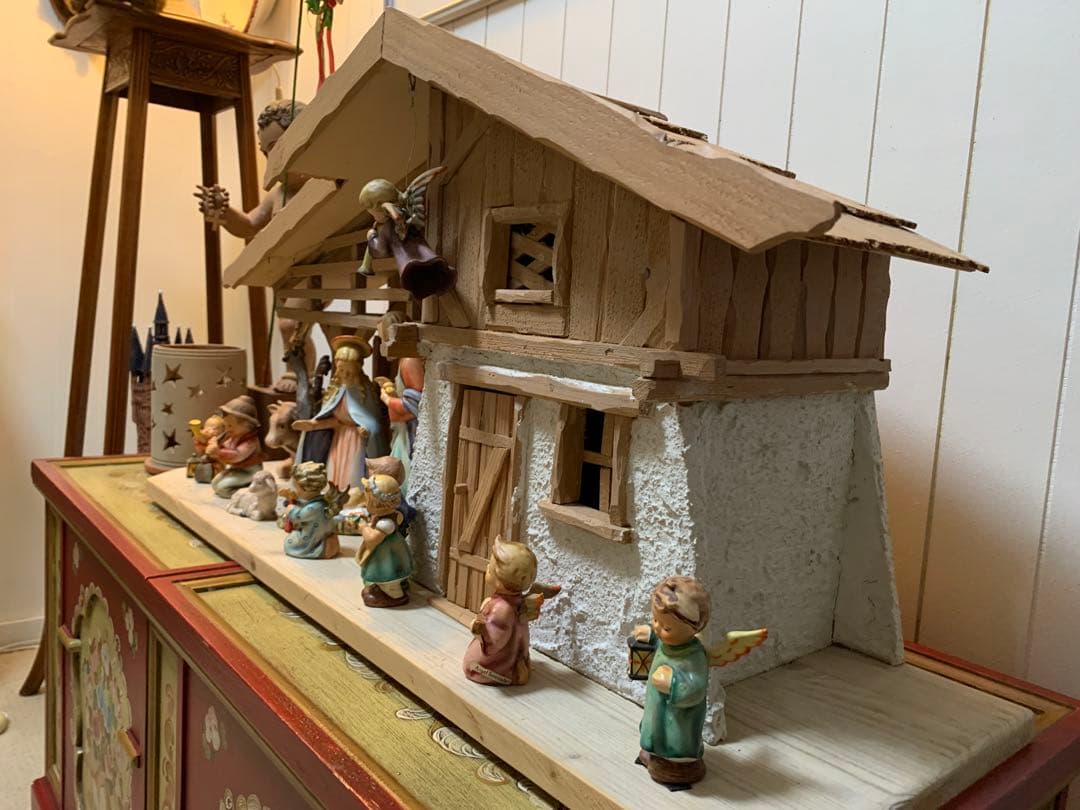 ゲーベル人形　レアな完全コンプリートフンメル人形ビンテージのキリスト降誕セット！