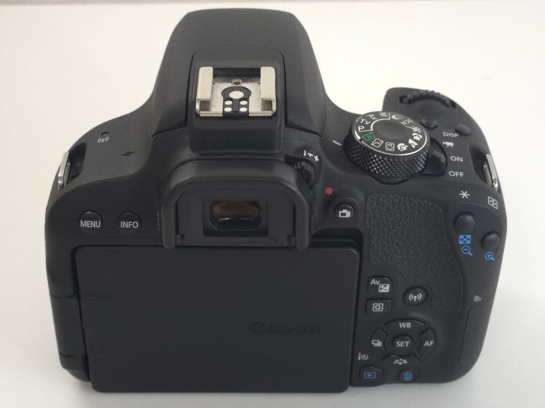 超美品★レンズ2個 EOS Kiss X9i ダブルズームキット