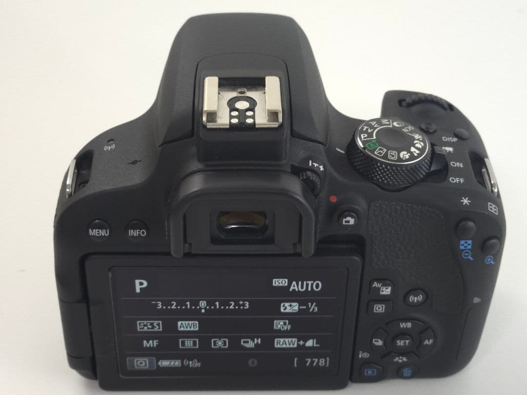 超美品★レンズ2個 EOS Kiss X9i ダブルズームキット