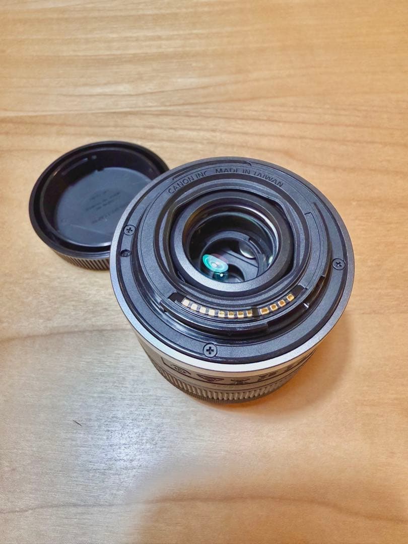 ほぼ未使用　CANON RF24-50mm F4.5-6.3 IS STM