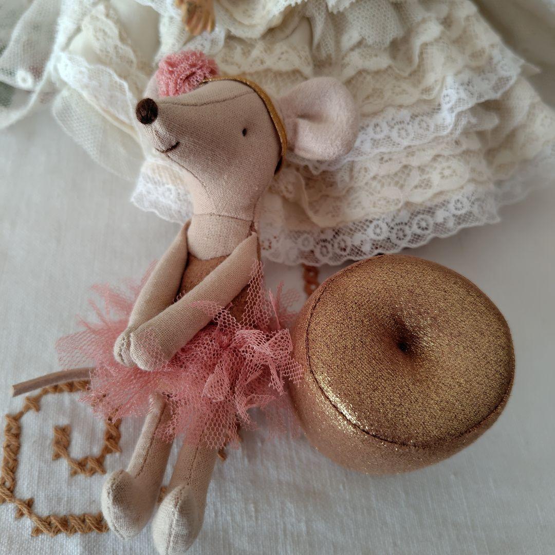 希少フランスアンティーク　ウェディングドール 可愛いお花