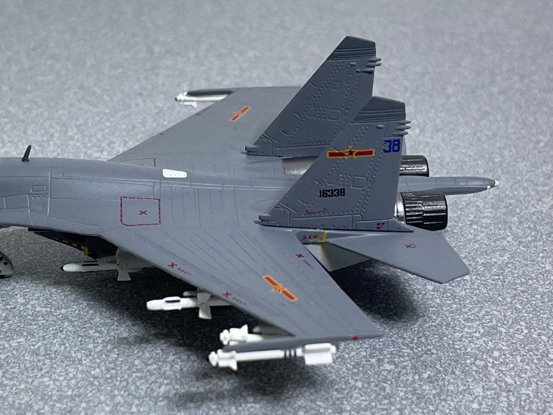 ガリバー200 1/200 Su-27 中国空軍 2nd Div. 16338