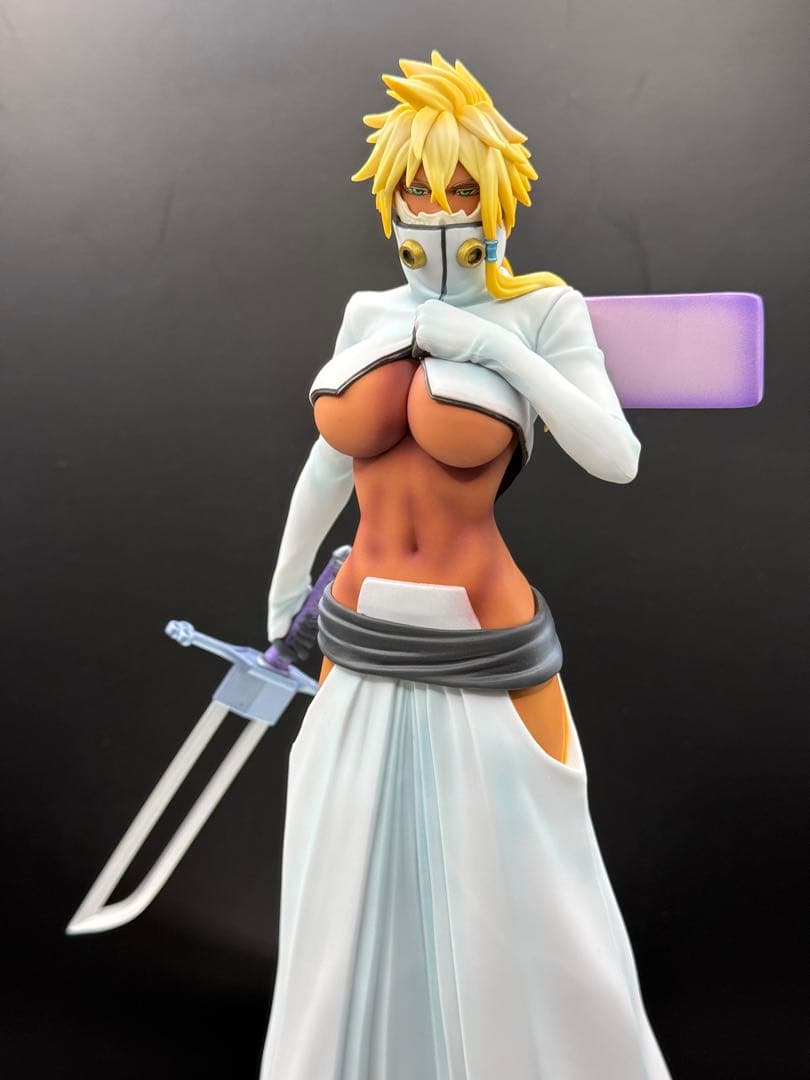 ブリーチ　GLITTER&GLAMOURS ハリベル　リペイント品