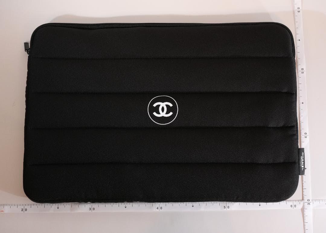 CHANEL ノベルティ ノートPCケース