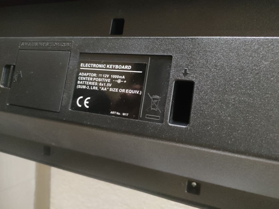 PLAYTECH ( プレイテック ) 電子キーボード PTK300　スタンド付