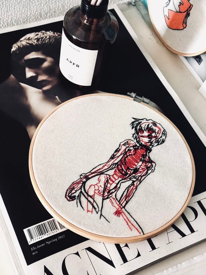 手刺繍でエヴァンゲリオンの綾波レイ❤️