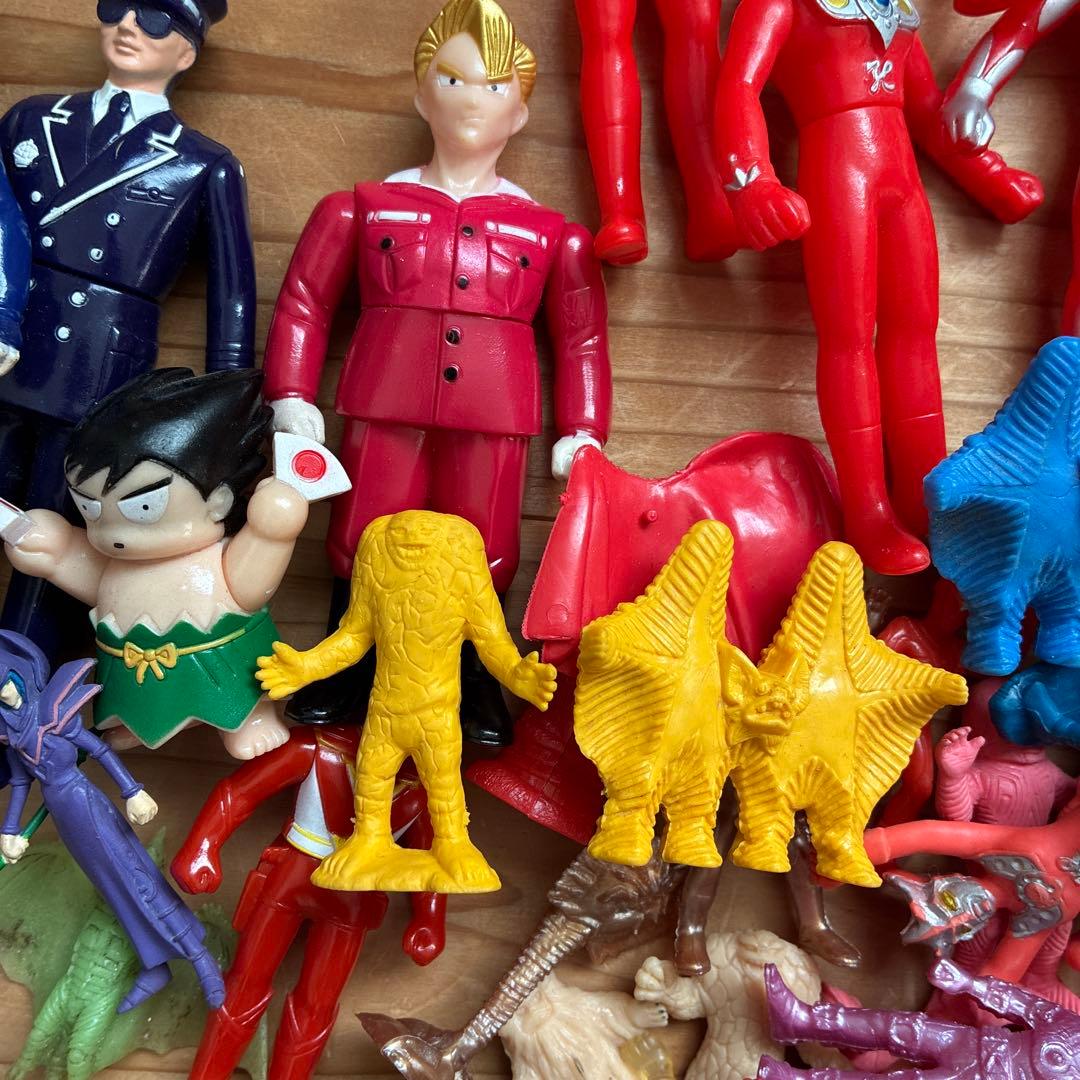 昭和レトロ 怪獣消しゴム 大量まとめ売り ウルトラマン 円谷 パプワ君