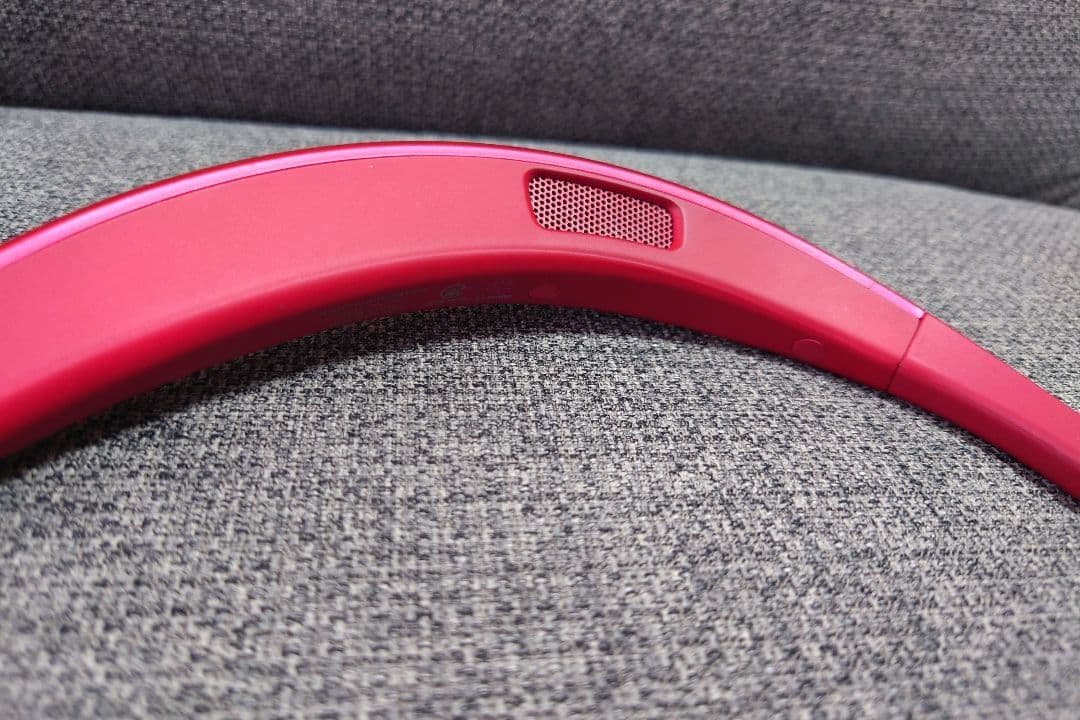 美品✨️シャープ　AN-SS2　AQUOS　ネックスピーカー　ヘッドホン