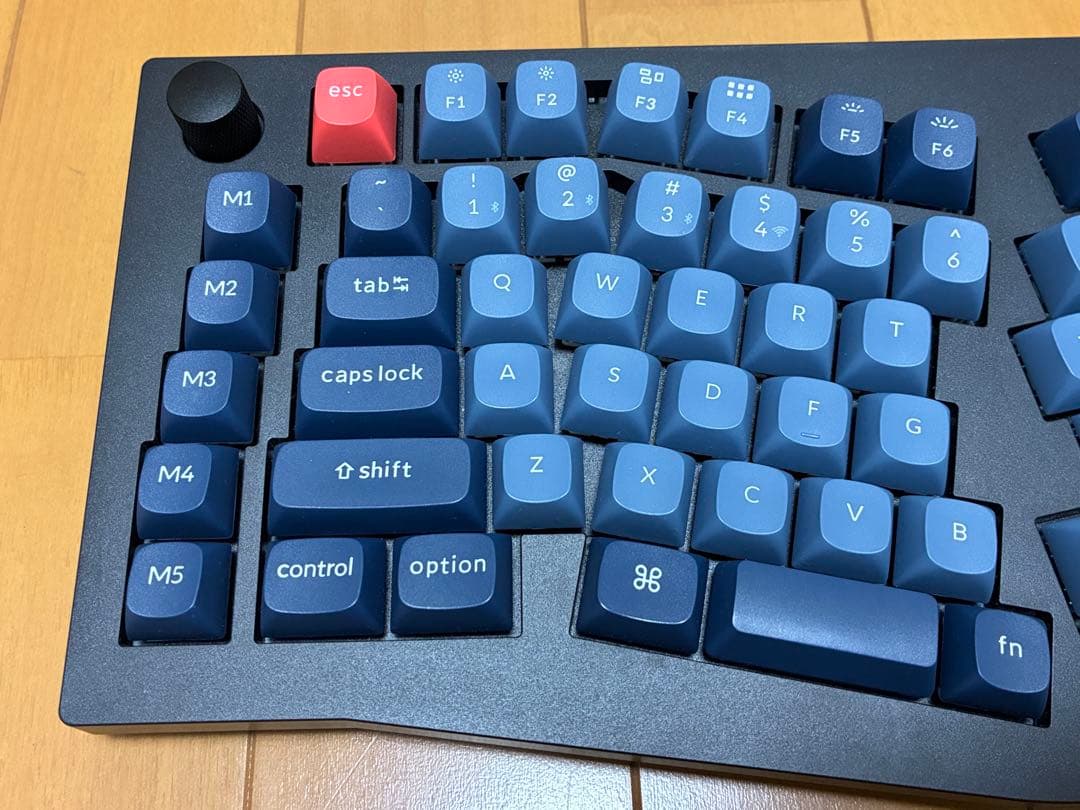 送料込 Keychron V10 メカニカルキーボード