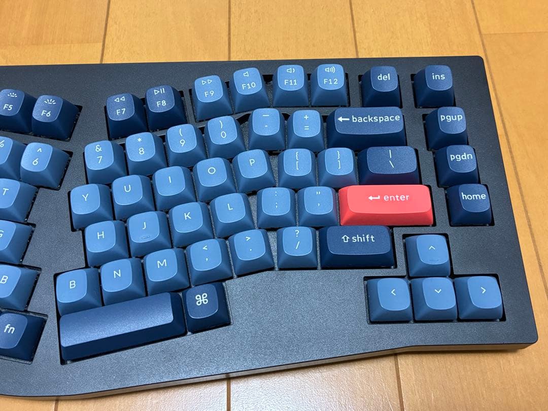 送料込 Keychron V10 メカニカルキーボード