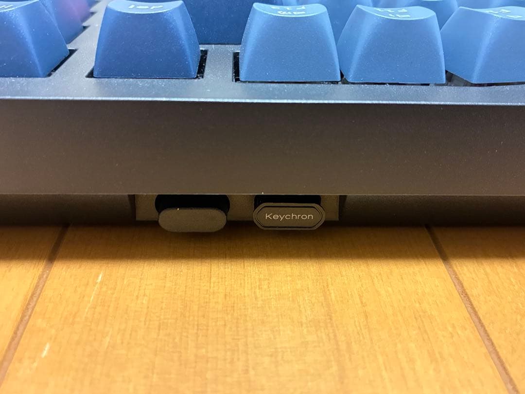 送料込 Keychron V10 メカニカルキーボード