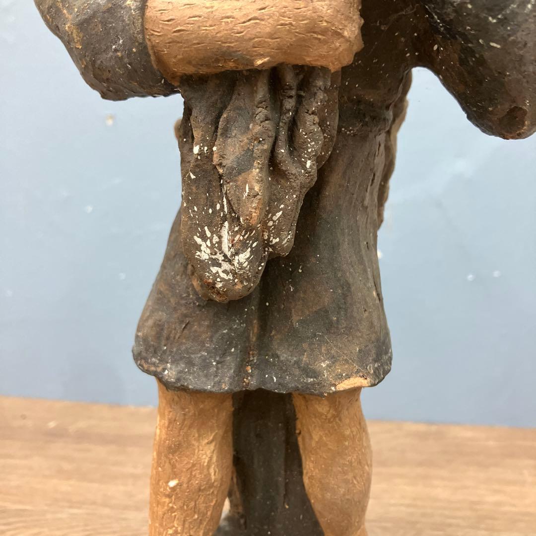 E-4 希少 木彫り風 置物 仙人 老人 彫像 メキシコ 民芸品 フォークアート