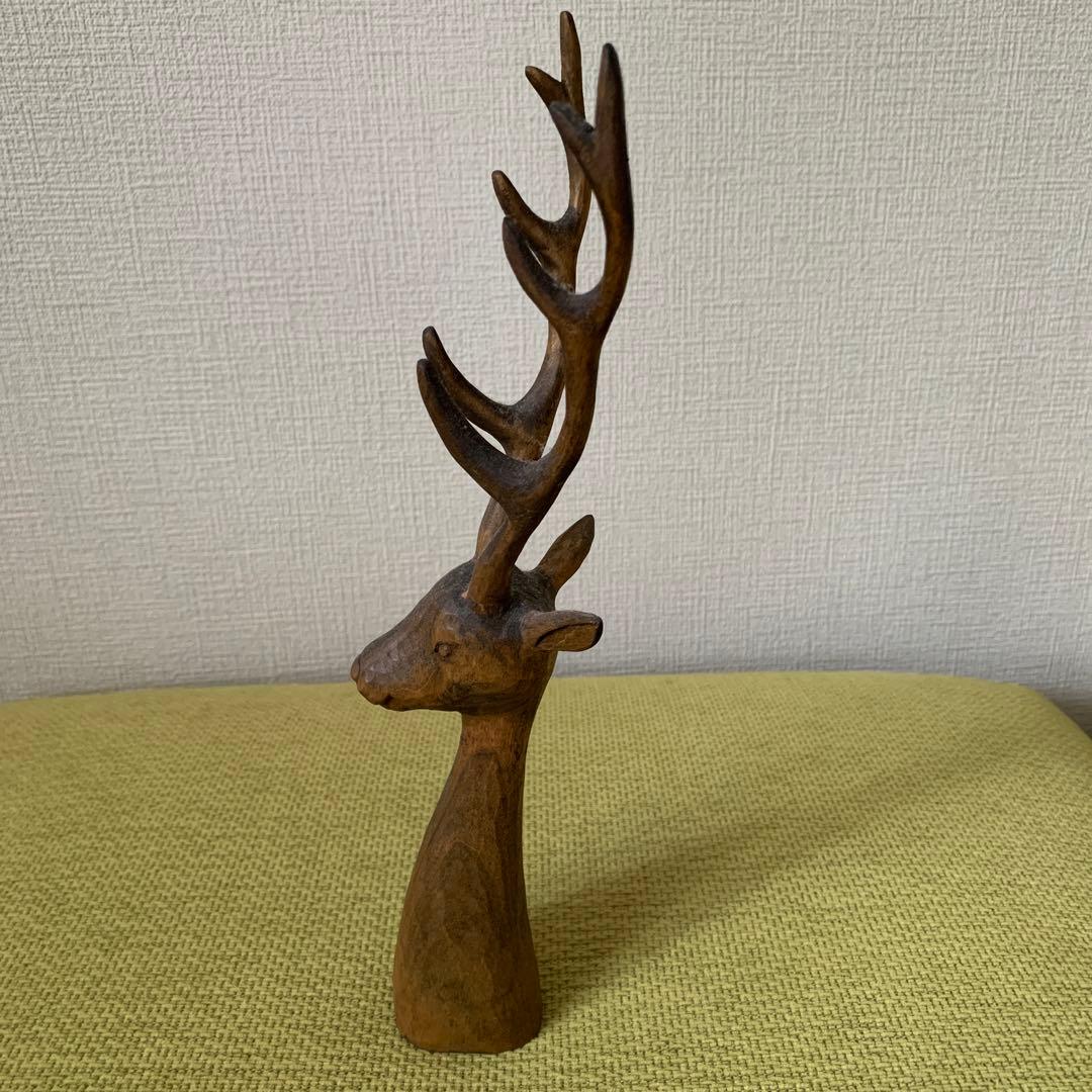 次*い様 kiyata シカの置物　アクセサリースタンド