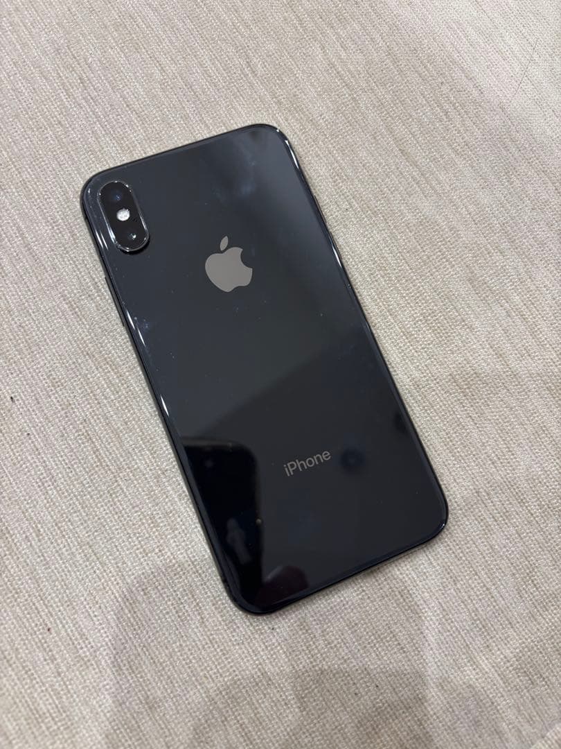 Apple iPhone X 64GB 66% SIMロック