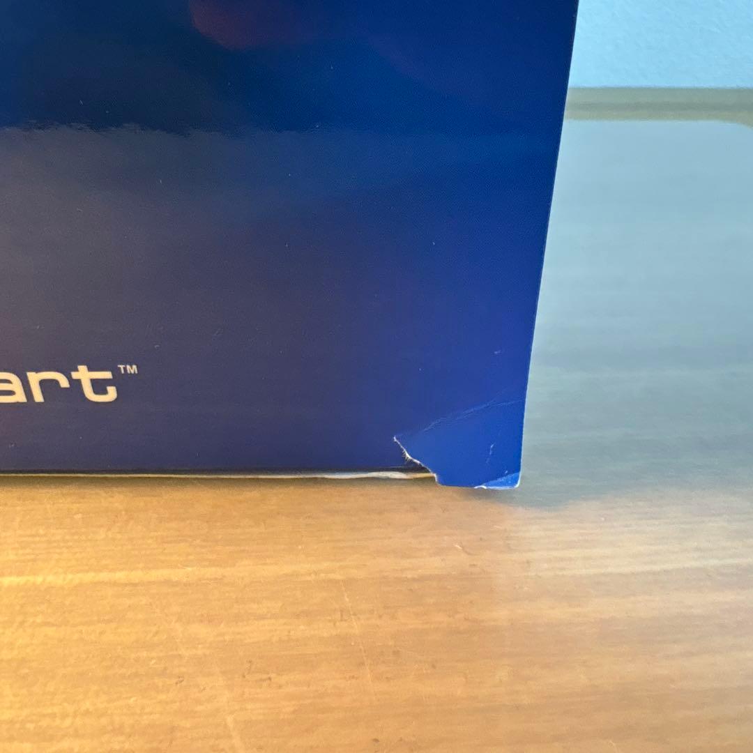 オートアート　レクサス　 LC500 メタリック　ホワイト　1/18 ミニカー