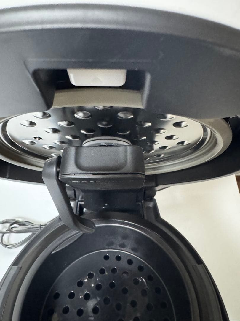 W*k様 『カレーシチューが劇的に美味しい』水なし自動調理鍋 SHARP HEA