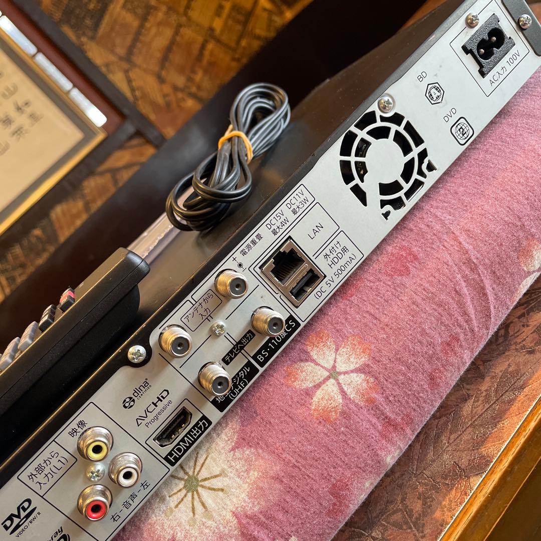 シャープ　BD-NW500 12倍　500GB 2番組W録　新品リモ等付フル装備