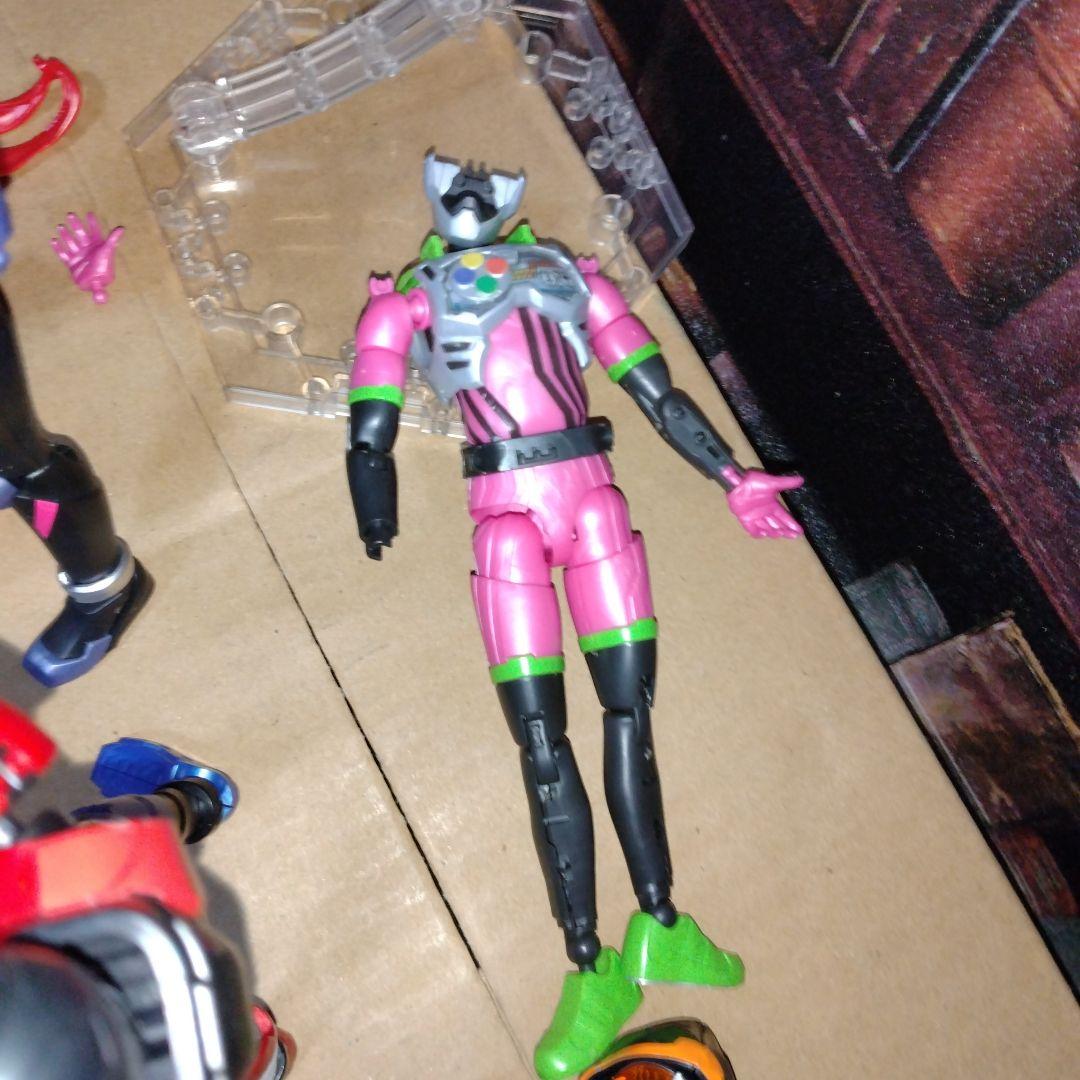 仮面ライダー　プラモデル　フィギュアライズスタンダード