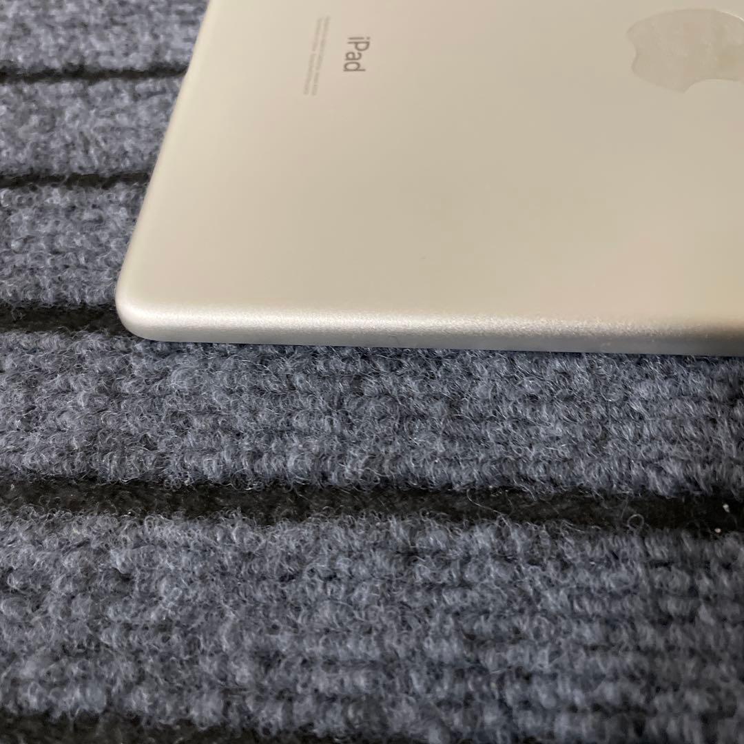 176【早い者勝ち】 iPad mini5 5世代 64GB シルバー