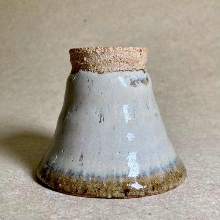 斑唐津皮鯨ぐい　唐津焼　ぐい呑　焼物　酒器　陶器