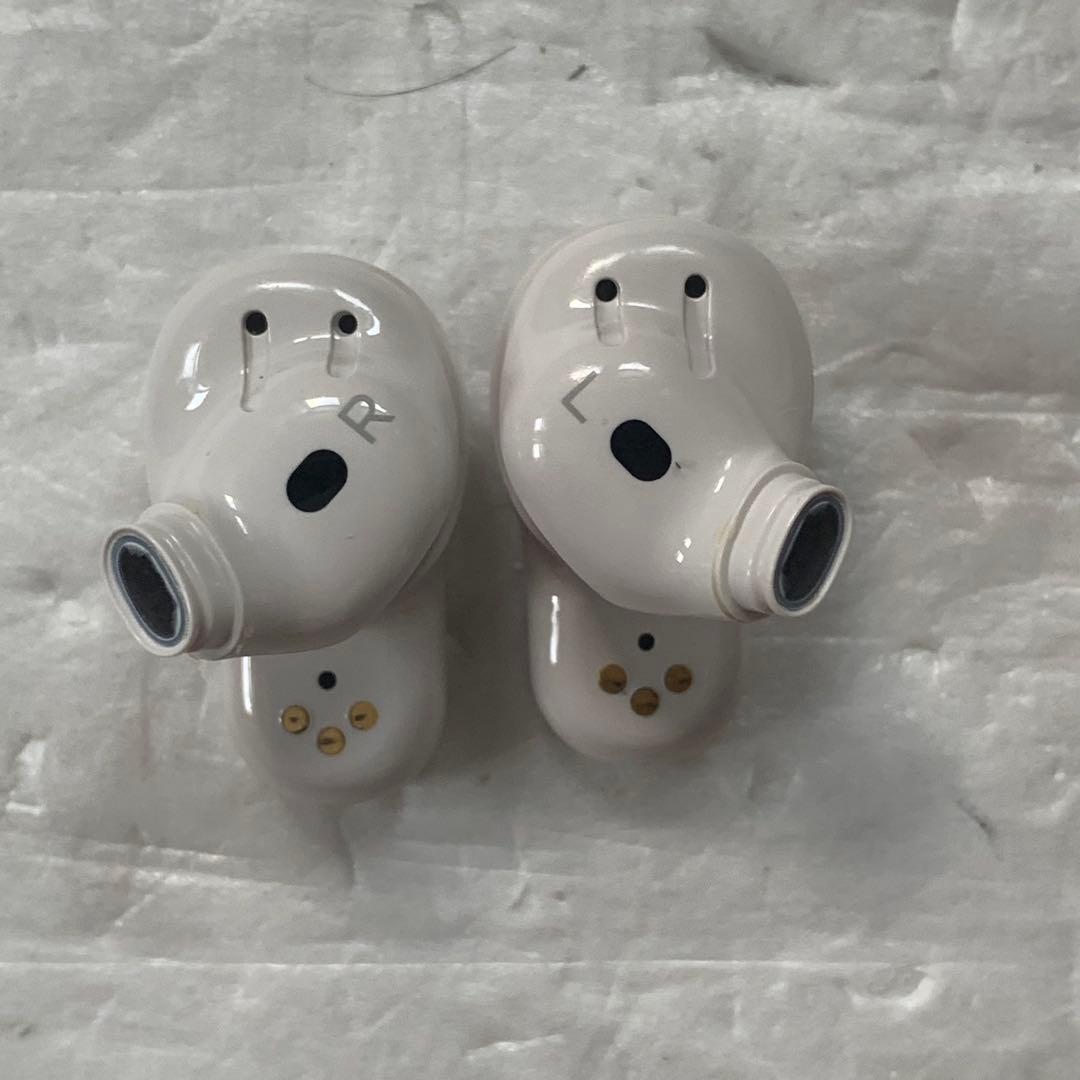 ジャンク QuietComfort EarbudsII イヤホンのみ 壊れてます