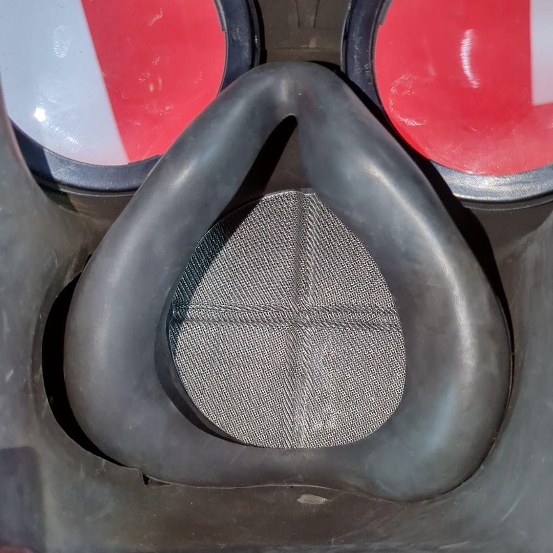 【実物美品】 カナダ軍C3ガスマスク 1971年製