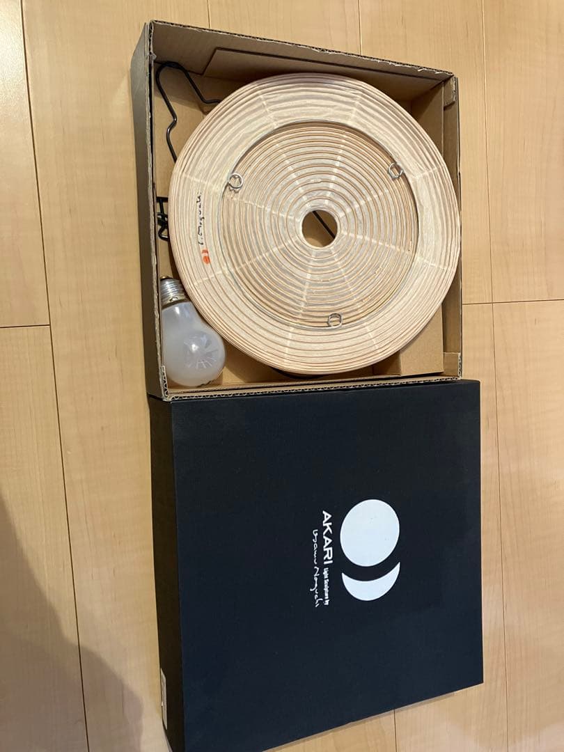 フロアスタンド Isamu Noguchi AKARI 1A