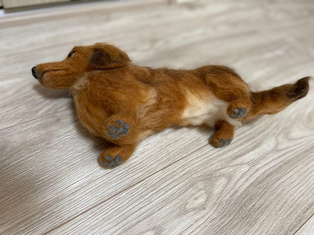 羊毛フェルト 犬のぬいぐるみ　ダックス