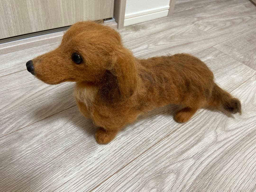 羊毛フェルト 犬のぬいぐるみ　ダックス