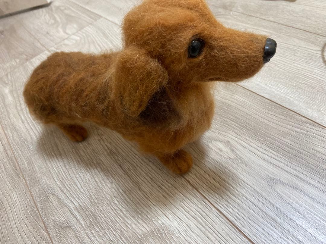 羊毛フェルト 犬のぬいぐるみ　ダックス