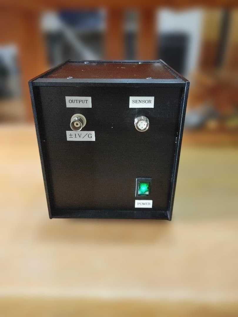 加速度センサー用アンプ 信号変換器（±1V/G出力）