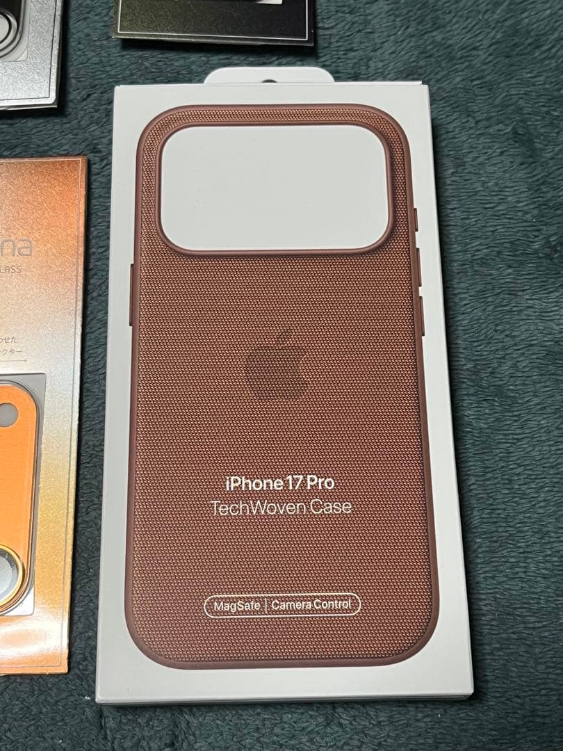 Apple 純正 iPhone 17 Proテックウーブンケース - シエナ