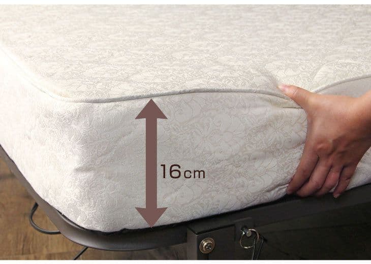 s*h様 最終価格☆美品☆送料込・折りたたみ電動リクライニングベッド