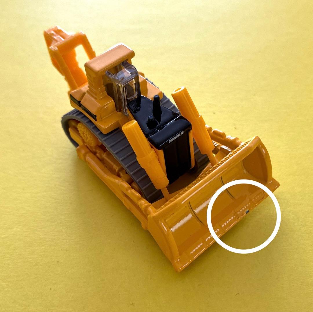 1トミカミニカーTOMICAフォークリフト& ブルドーザー