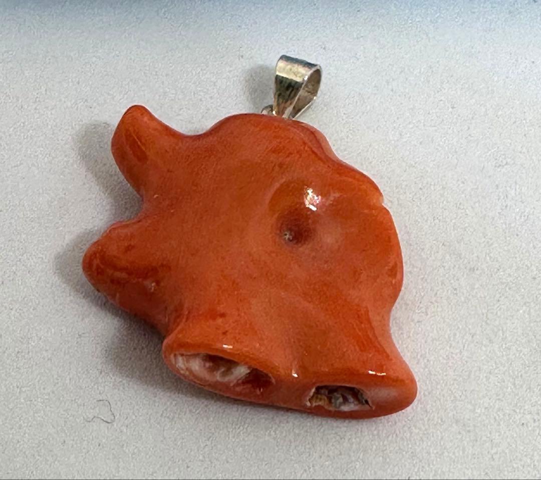 11243オレンジ色の天然珊瑚ペンダント 約サイズ22.67mm