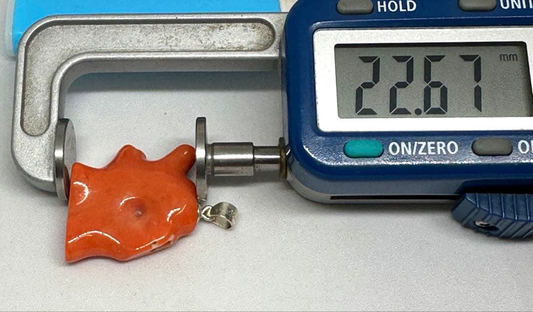 11243オレンジ色の天然珊瑚ペンダント 約サイズ22.67mm
