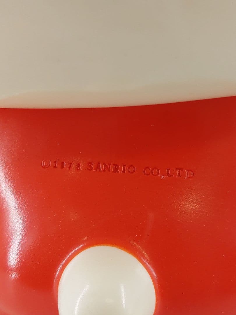 昭和レトロ ハローキティ 貯金箱 赤×黄色 ソフビ 特大サイズ 1976