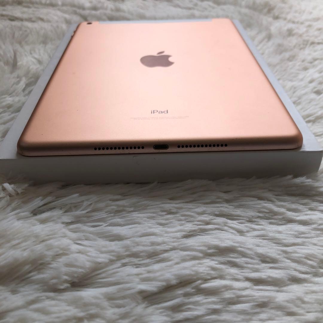 【完動品】iPad 第6世代 32GB SIMフリー【すぐ発送】【付属品】