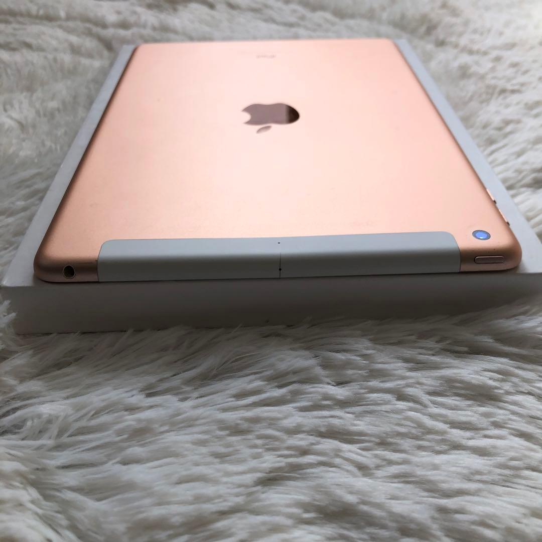 【完動品】iPad 第6世代 32GB SIMフリー【すぐ発送】【付属品】