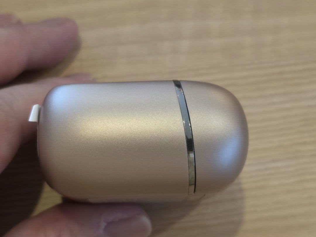 JBL Tour Pro 3 ワイヤレスイヤホン　ラテ