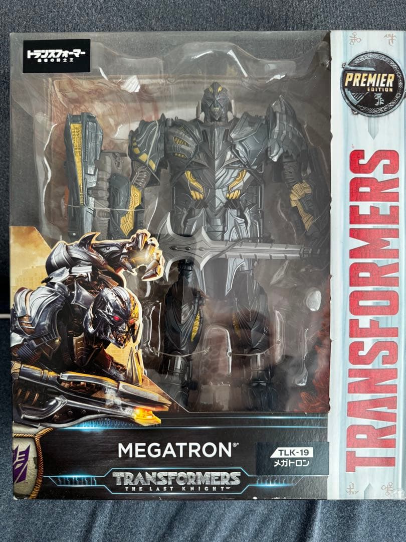 初回限定版TLK15キャリバーオプティマス&TLK19メガトロンセット