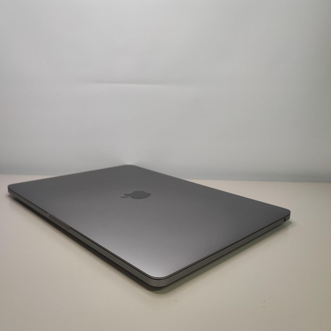 MacBook PRO Apple M1 8GB 256GB 13インチ
