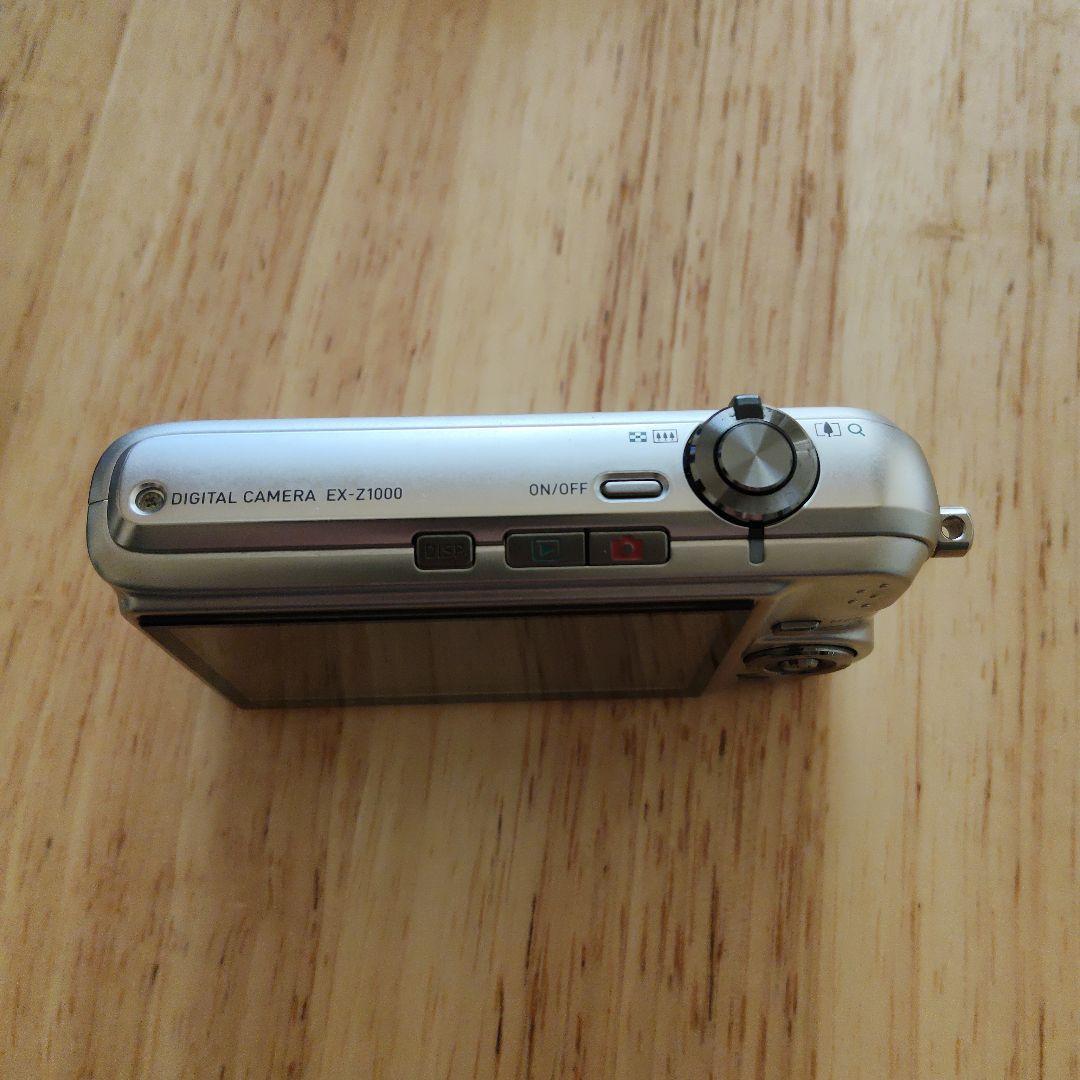 CASIO EXILIM EX-Z1000デジタルカメラ シルバー
