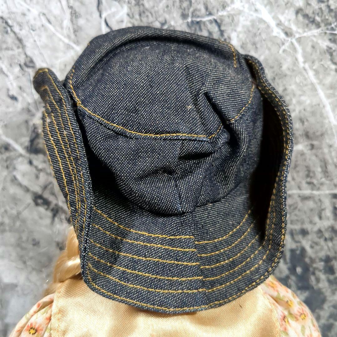 ビスクドール 金髪の伝統的な衣装の人形 約40cm